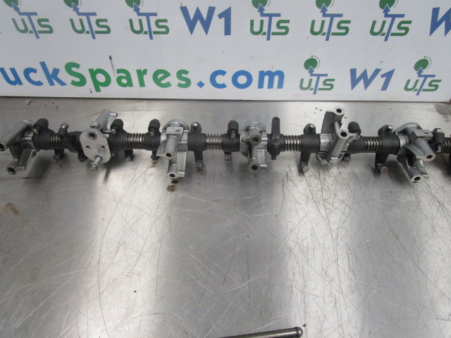 VOLVO FE 240/280 D7E ENGINE ROCKER SHAFT AND PUSHRODS - Двигател и части за Камион: снимка 1 VOLVO FE 240/280 D7E ENGINE ROCKER SHAFT AND PUSHRODS - Двигател и части за Камион: снимка 1