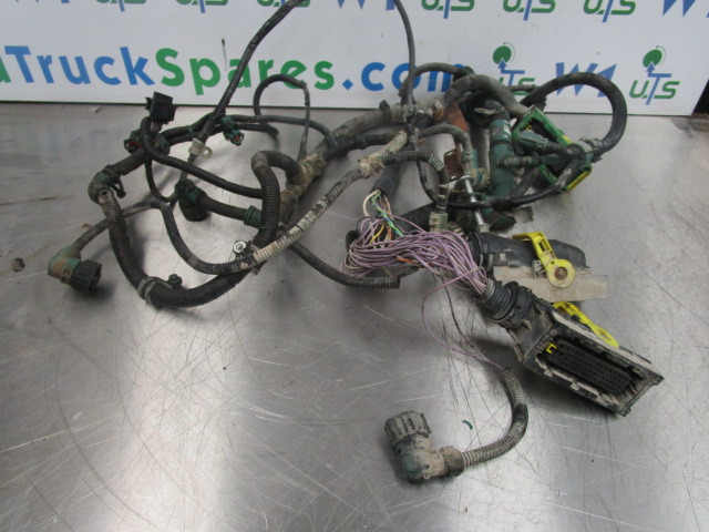 VOLVO FE 240/280 D7E ENGINE WIRING HARNESS - Двигател и части за Камион: снимка 1 VOLVO FE 240/280 D7E ENGINE WIRING HARNESS - Двигател и части за Камион: снимка 1
