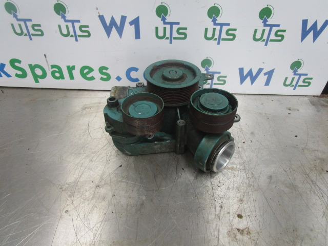 VOLVO FE 240/280 D7E WATER PUMP 04901740 - Двигател и части за Камион: снимка 1 VOLVO FE 240/280 D7E WATER PUMP 04901740 - Двигател и части за Камион: снимка 1