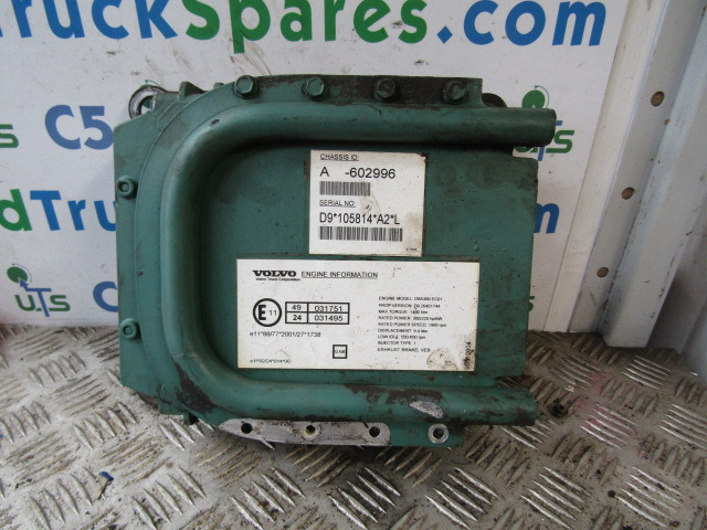 VOLVO FM9 D9A 300 ENGINE ECU EURO 3 - Блок за управление за Камион: снимка 1 VOLVO FM9 D9A 300 ENGINE ECU EURO 3 - Блок за управление за Камион: снимка 1