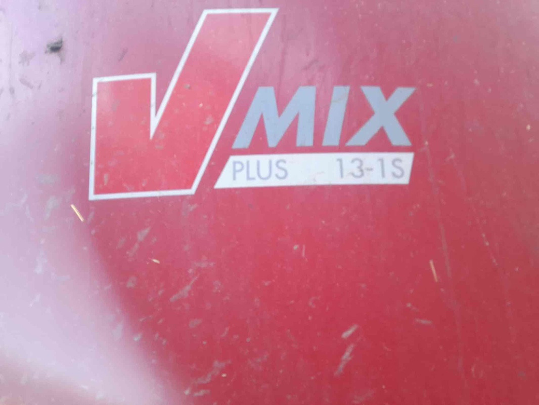 Миксер-вагон BVL V-Mix Plus 13-1S: снимка 10