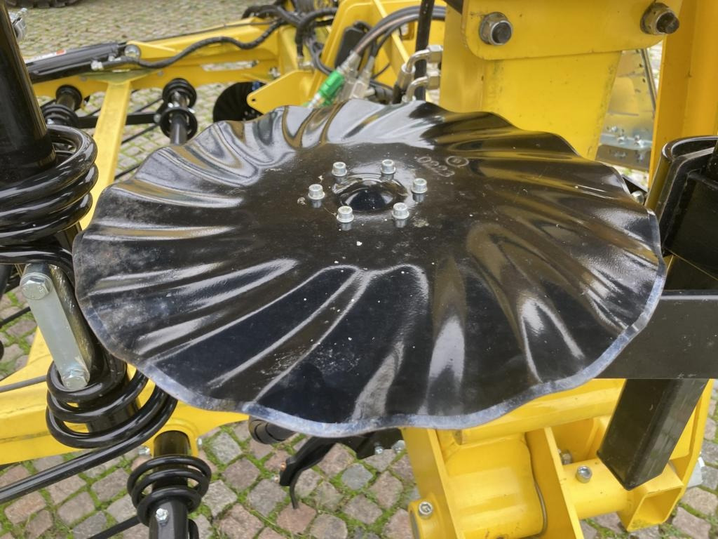 Bednar PRO PN 9000 - Дискова брана: снимка 3 Bednar PRO PN 9000 - Дискова брана: снимка 3