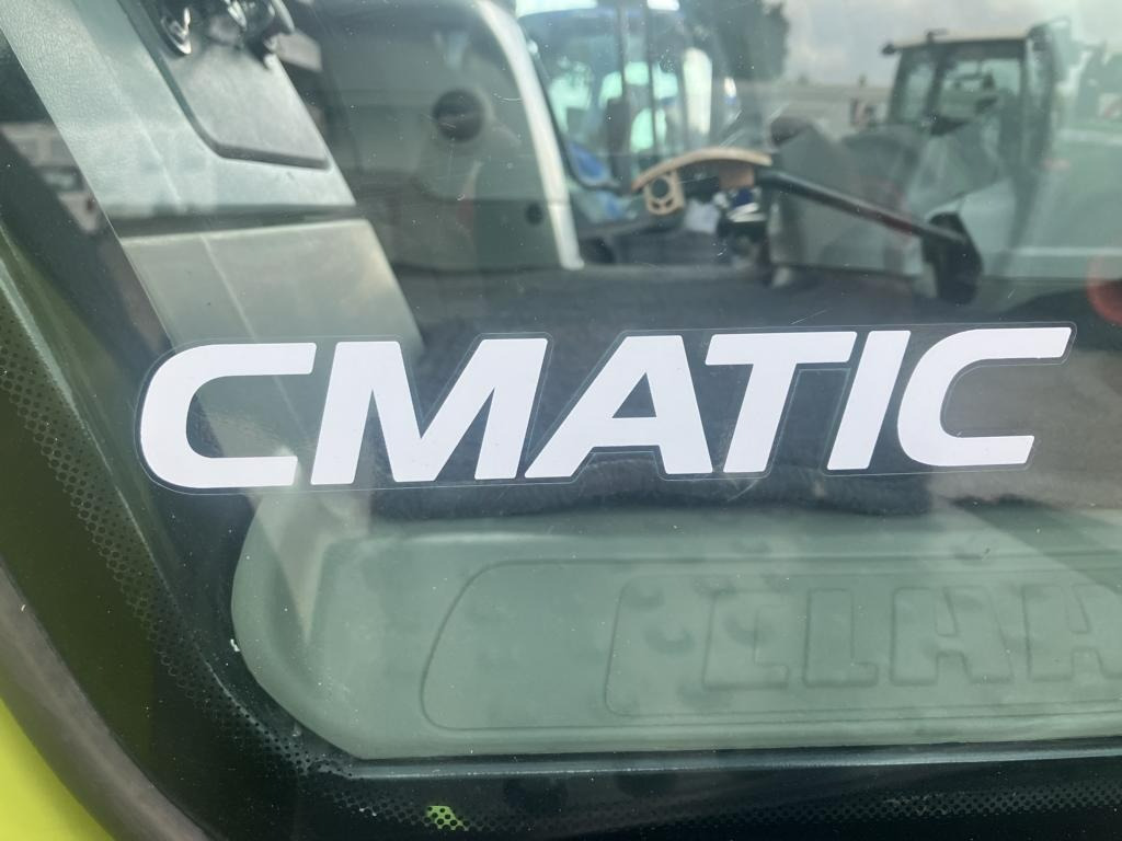 CLAAS AXION 830 CMATIC - Трактор: снимка 2 CLAAS AXION 830 CMATIC - Трактор: снимка 2