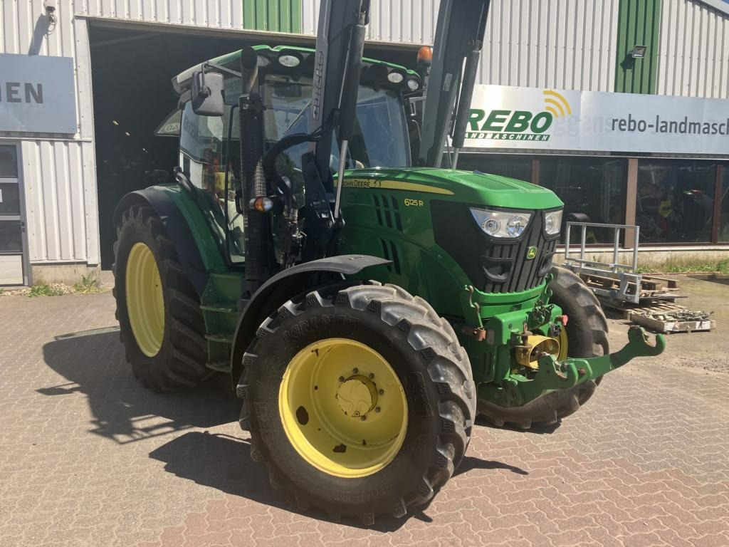 John Deere 6125R - Трактор: снимка 1 John Deere 6125R - Трактор: снимка 1