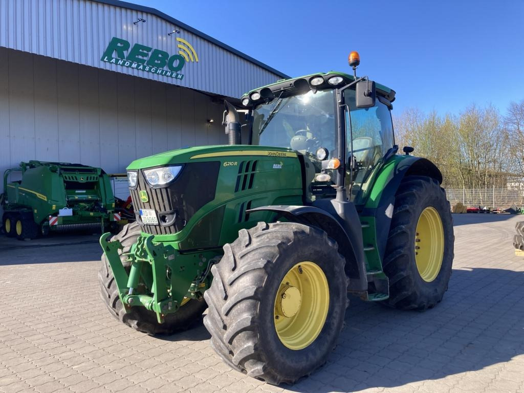 John Deere 6210R - Трактор: снимка 1 John Deere 6210R - Трактор: снимка 1