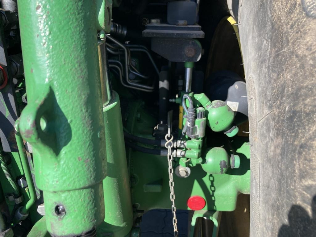 John Deere 6210R - Трактор: снимка 4 John Deere 6210R - Трактор: снимка 4
