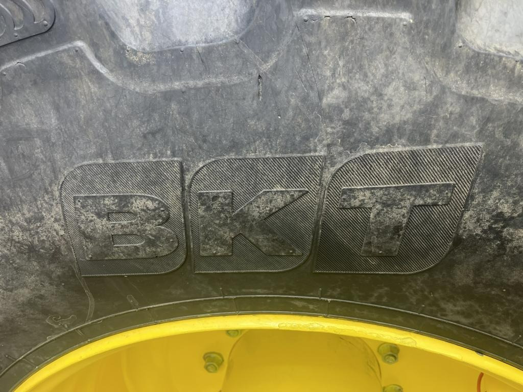 John Deere 6250R - Трактор: снимка 4 John Deere 6250R - Трактор: снимка 4