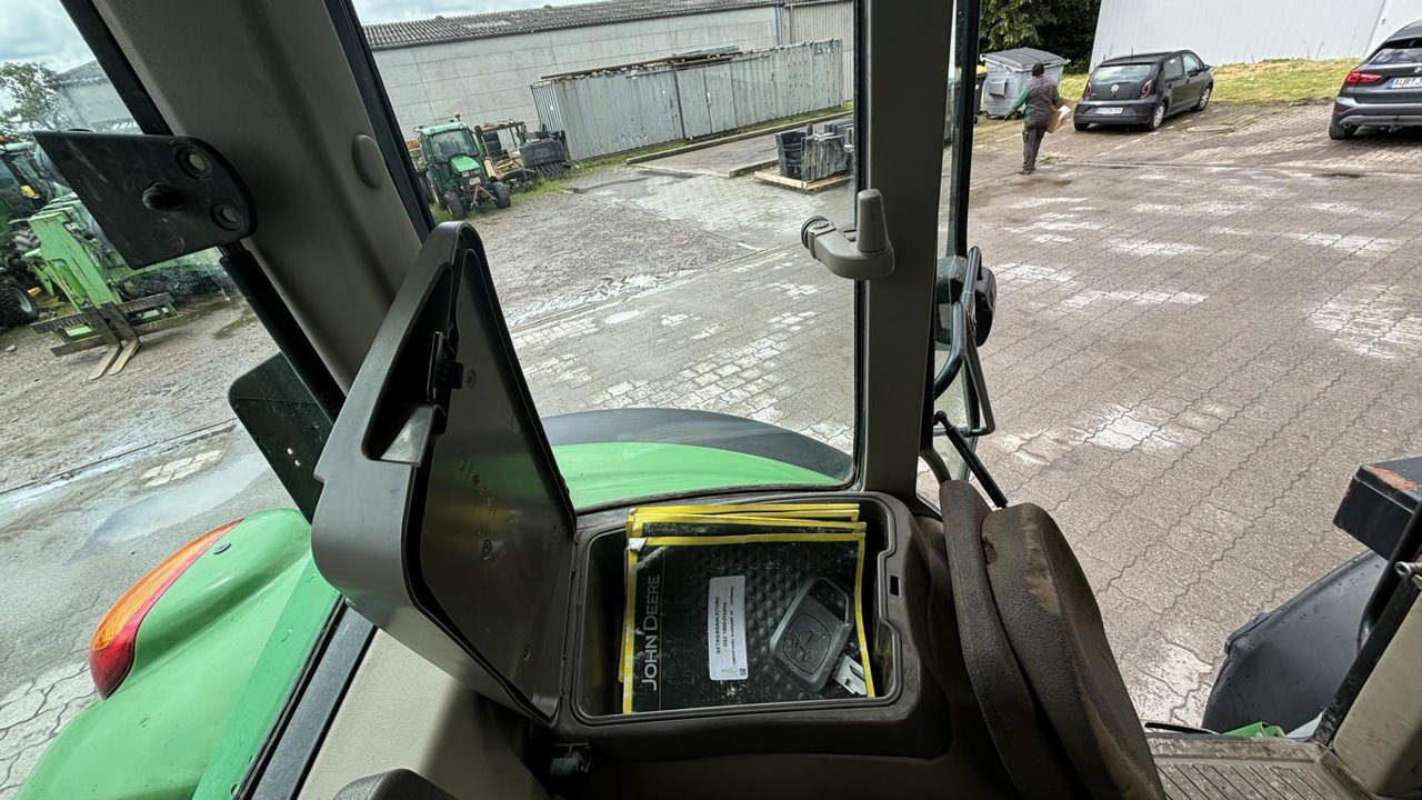 John Deere 6430 - Трактор: снимка 3 John Deere 6430 - Трактор: снимка 3