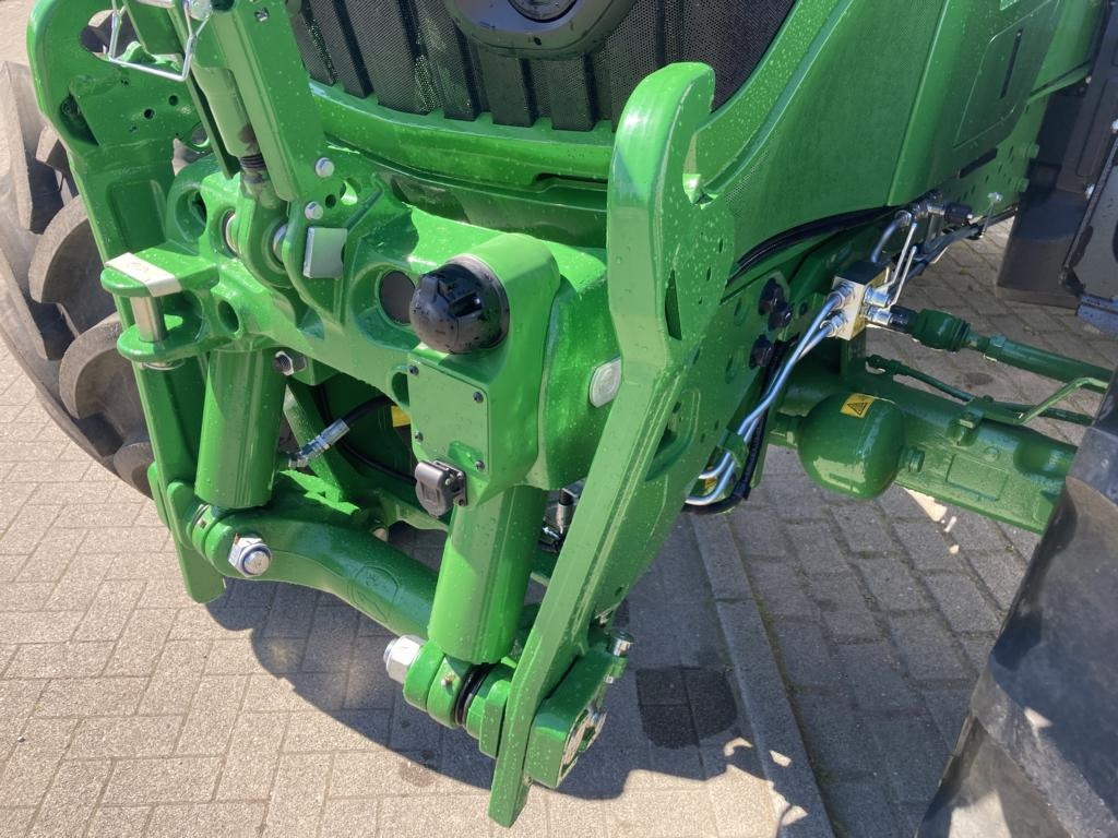 Нови Трактор John Deere 6M185: снимка 12