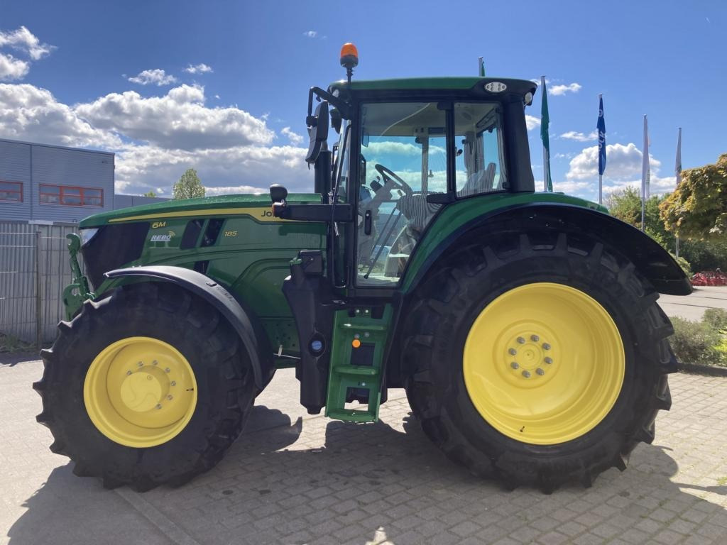 Нови Трактор John Deere 6M185: снимка 22