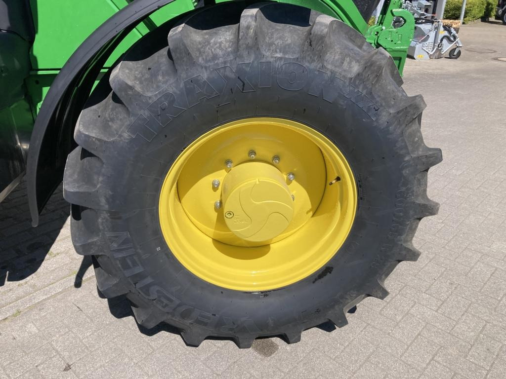 Нови Трактор John Deere 6M185: снимка 15