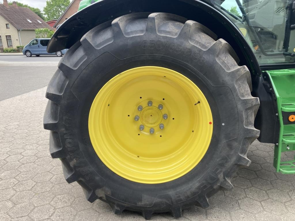 Нови Трактор John Deere 6R140: снимка 18