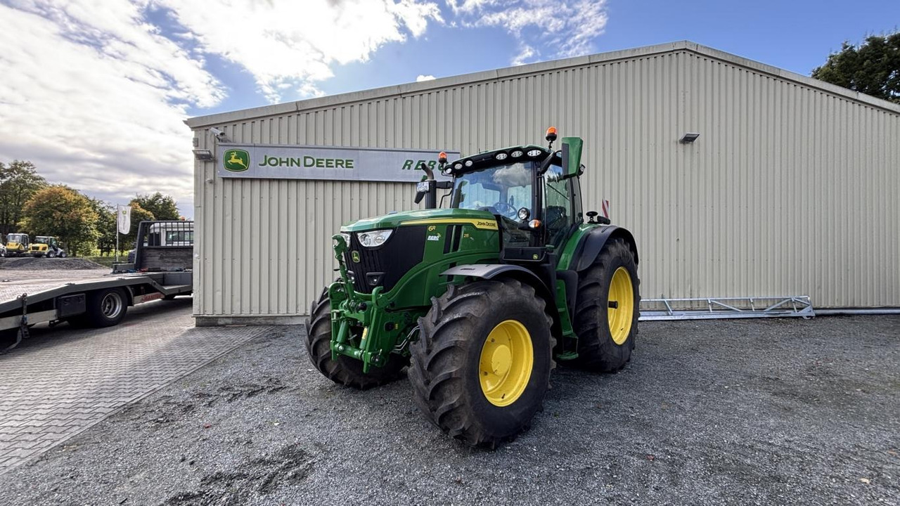 John Deere 6R215 - Трактор: снимка 1 John Deere 6R215 - Трактор: снимка 1