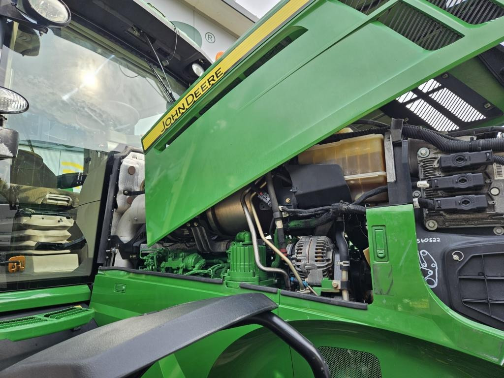 John Deere 7250R - Трактор: снимка 2 John Deere 7250R - Трактор: снимка 2