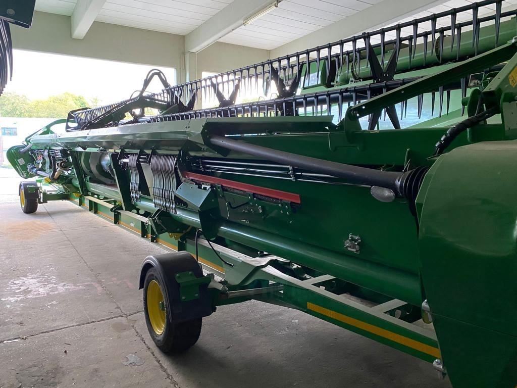John Deere 740 PREMIUM FLOW - 12,20 M - Хедер: снимка 5 John Deere 740 PREMIUM FLOW - 12,20 M - Хедер: снимка 5