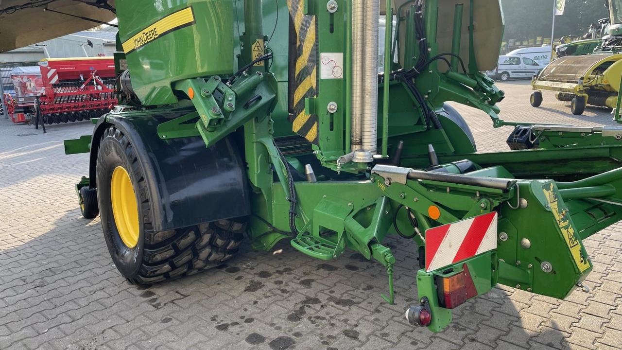 John Deere C441R - Машина за сено и фураж: снимка 4 John Deere C441R - Машина за сено и фураж: снимка 4