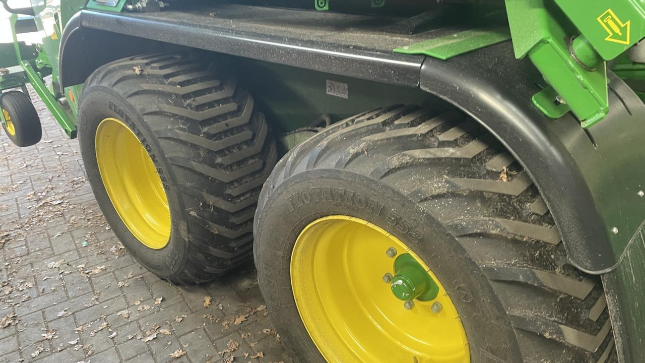 John Deere FESTKAMMER-KOMBIPRESSE C441R - Машина за сено и фураж: снимка 2 John Deere FESTKAMMER-KOMBIPRESSE C441R - Машина за сено и фураж: снимка 2