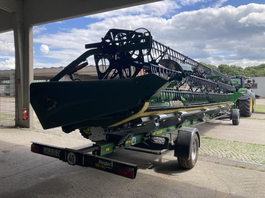 John Deere HD35X MY24 - Зърнокомбайн: снимка 1 John Deere HD35X MY24 - Зърнокомбайн: снимка 1