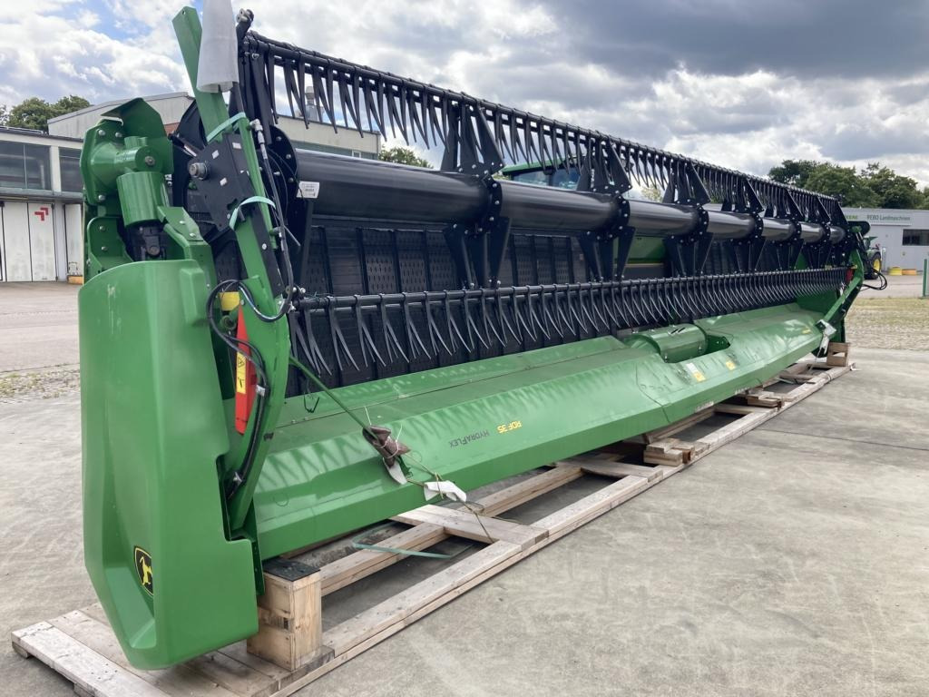 John Deere RDF35 - Зърнокомбайн: снимка 1 John Deere RDF35 - Зърнокомбайн: снимка 1