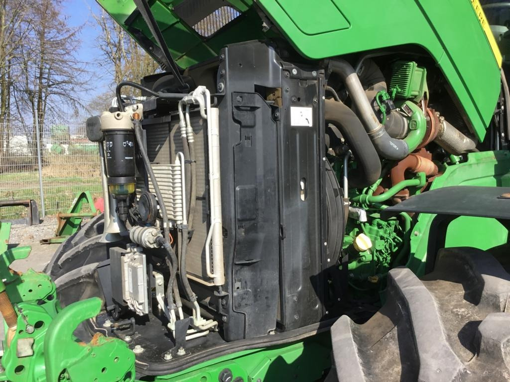 John Deere TRAKTOR 6155R - Трактор: снимка 4 John Deere TRAKTOR 6155R - Трактор: снимка 4