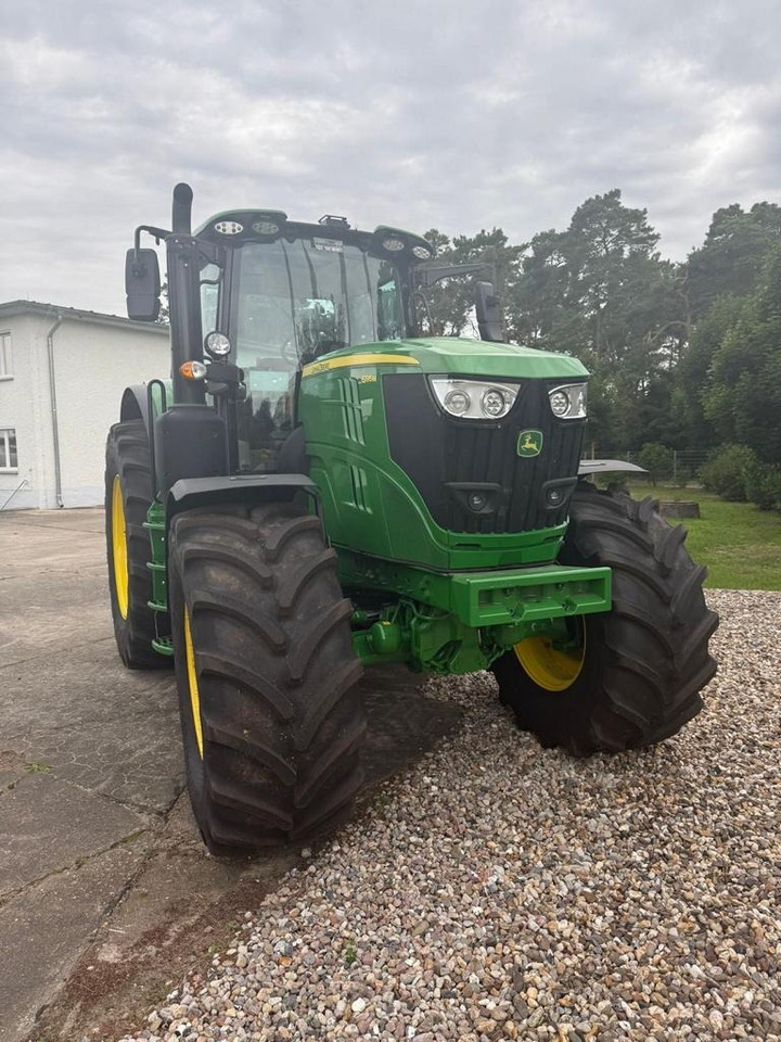 John Deere TRAKTOR 6195M MIT KABINE - Трактор: снимка 2 John Deere TRAKTOR 6195M MIT KABINE - Трактор: снимка 2