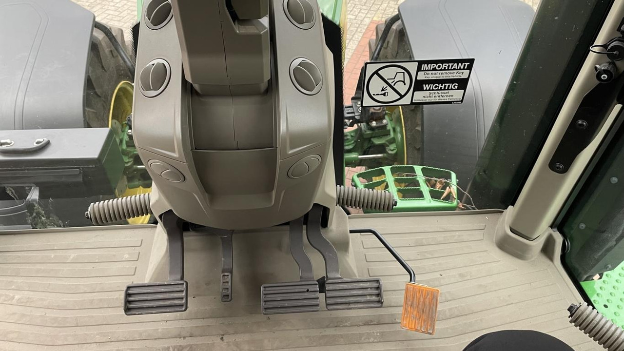 John Deere TRAKTOR 7R350 - Трактор: снимка 3 John Deere TRAKTOR 7R350 - Трактор: снимка 3