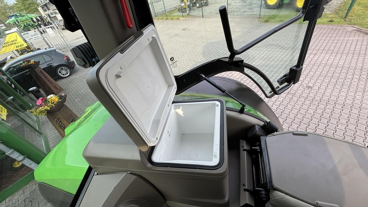 John Deere TRAKTOR 7R350 - Трактор: снимка 4 John Deere TRAKTOR 7R350 - Трактор: снимка 4