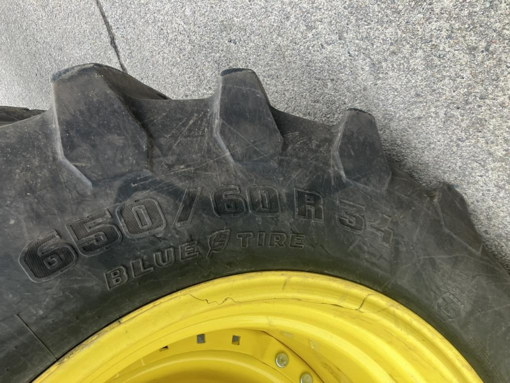 John Deere TRAKTOR 8R410 - Трактор: снимка 5 John Deere TRAKTOR 8R410 - Трактор: снимка 5