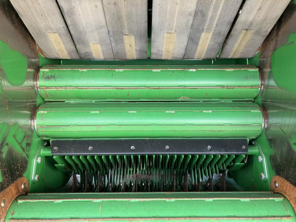 John Deere V461M - PAKET FÜR RUNDBALLENPR - Машина за фолиране: снимка 4 John Deere V461M - PAKET FÜR RUNDBALLENPR - Машина за фолиране: снимка 4