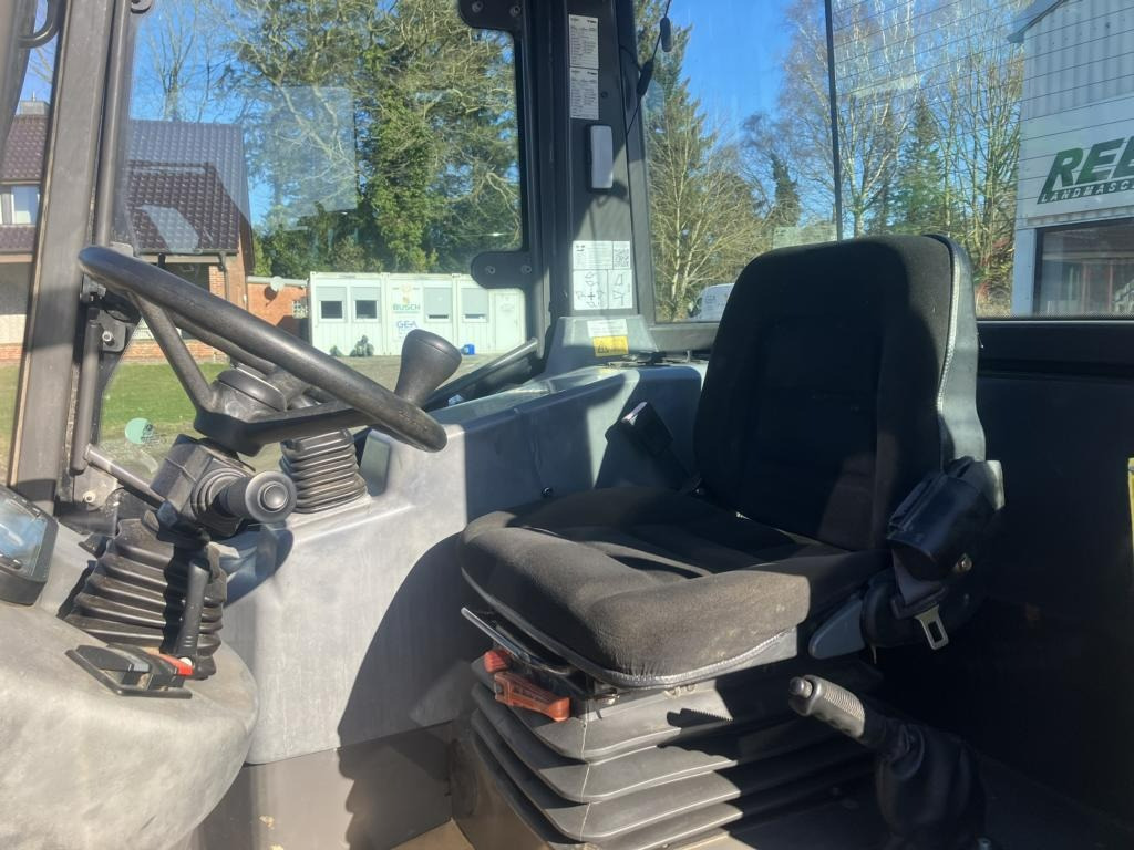 Колесен товарач MECALAC AX 850: снимка 9 Колесен товарач MECALAC AX 850: снимка 9