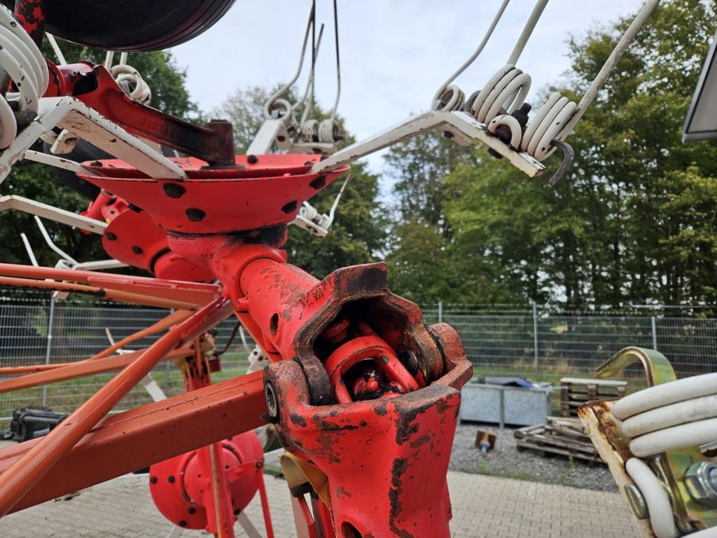 Pöttinger HIT 69 N-Z - Гребло/ Сенообръщачка: снимка 3 Pöttinger HIT 69 N-Z - Гребло/ Сенообръщачка: снимка 3