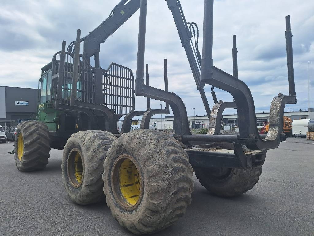 John Deere 1010 D Eco III - Форвардер: снимка 4 John Deere 1010 D Eco III - Форвардер: снимка 4