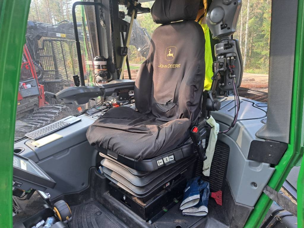 Харвестер John Deere 1170G: снимка 8