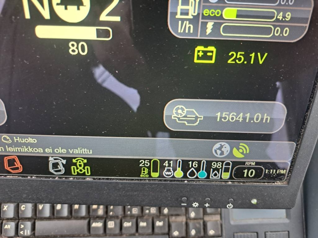 Komatsu 855 - Форвардер: снимка 4 Komatsu 855 - Форвардер: снимка 4