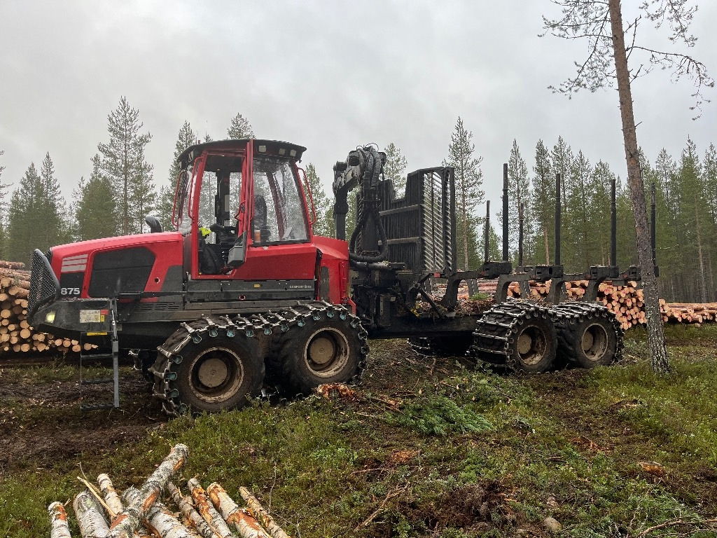 Komatsu 875 - Форвардер: снимка 3 Komatsu 875 - Форвардер: снимка 3