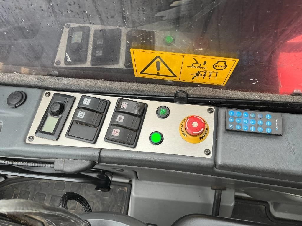 Komatsu 911.6 - Харвестер: снимка 4 Komatsu 911.6 - Харвестер: снимка 4