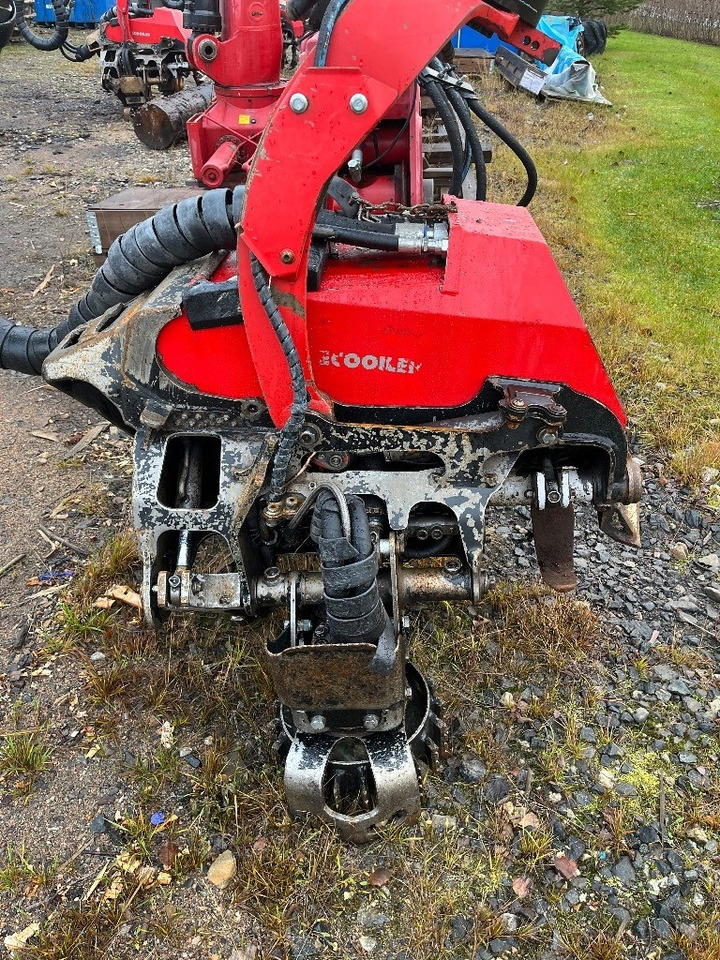 Komatsu 911 - Харвестер: снимка 3 Komatsu 911 - Харвестер: снимка 3