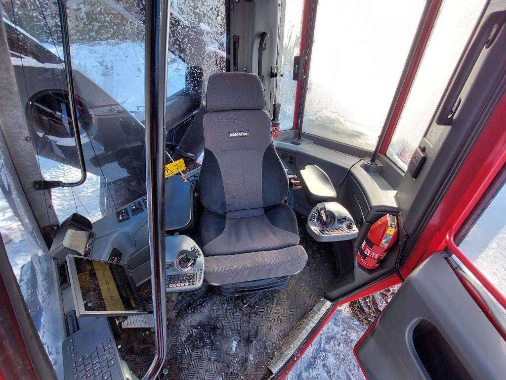 Харвестер Komatsu 931.1: снимка 32