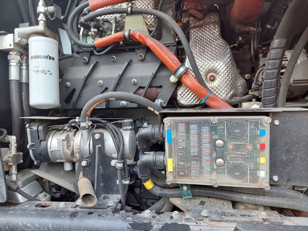 Харвестер Komatsu 931: снимка 16 Харвестер Komatsu 931: снимка 16