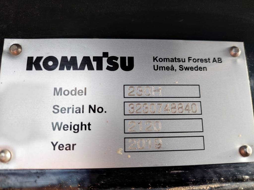 Харвестер Komatsu 931: снимка 13 Харвестер Komatsu 931: снимка 13