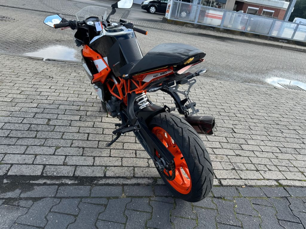 KTM RC 390 Acrapovic Unfall - Мотоциклет: снимка 3 KTM RC 390 Acrapovic Unfall - Мотоциклет: снимка 3