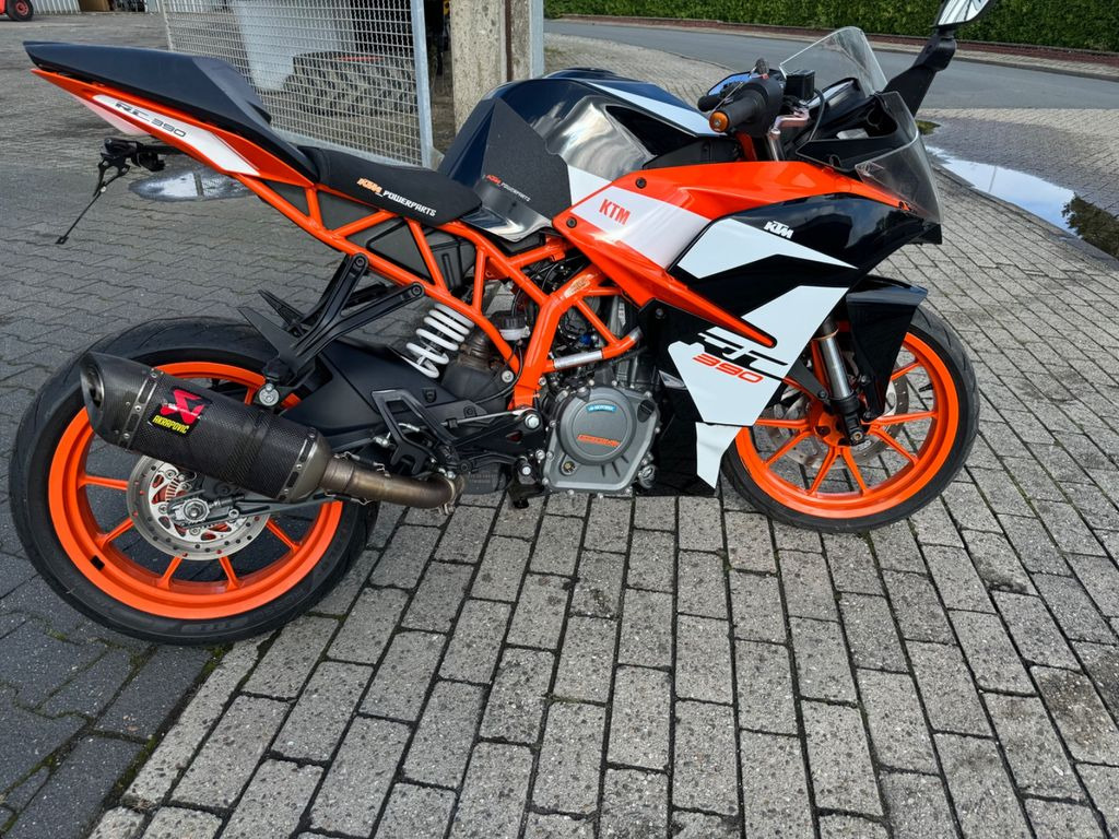 KTM RC 390 Acrapovic Unfall - Мотоциклет: снимка 5 KTM RC 390 Acrapovic Unfall - Мотоциклет: снимка 5