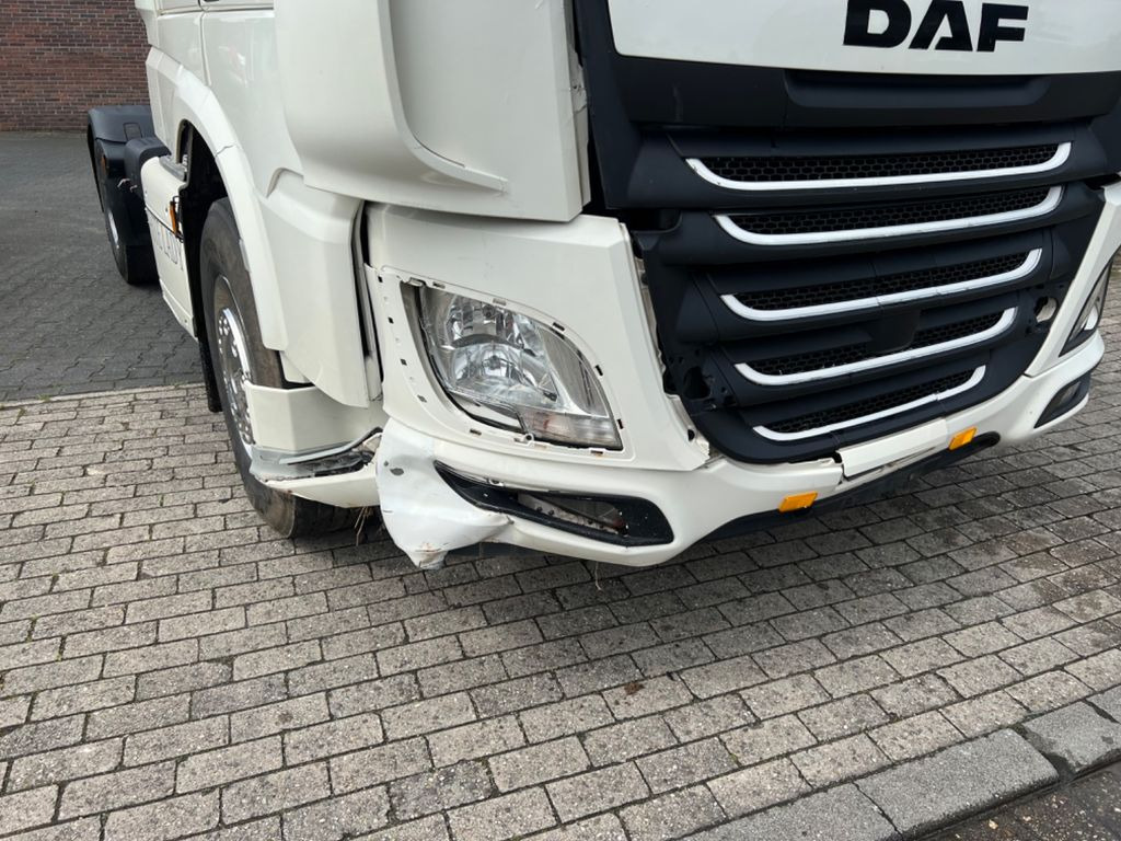 DAF XF 460 2016 Superspacecab Intarder - Влекач: снимка 3 DAF XF 460 2016 Superspacecab Intarder - Влекач: снимка 3