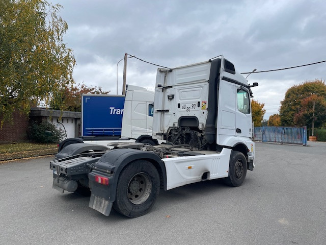 Mercedes-Benz Actros - Влекач: снимка 3 Mercedes-Benz Actros - Влекач: снимка 3