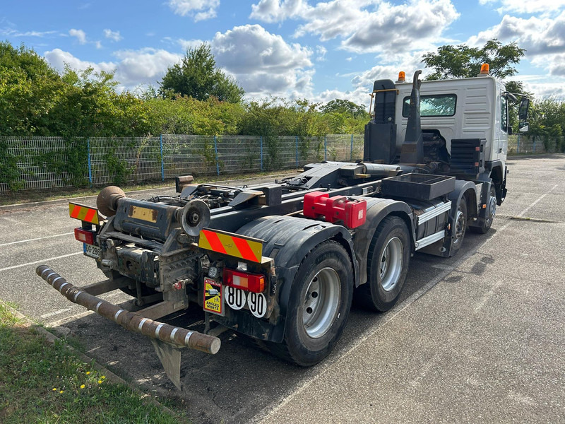 Volvo FM - Мултилифт с кука камион: снимка 3 Volvo FM - Мултилифт с кука камион: снимка 3