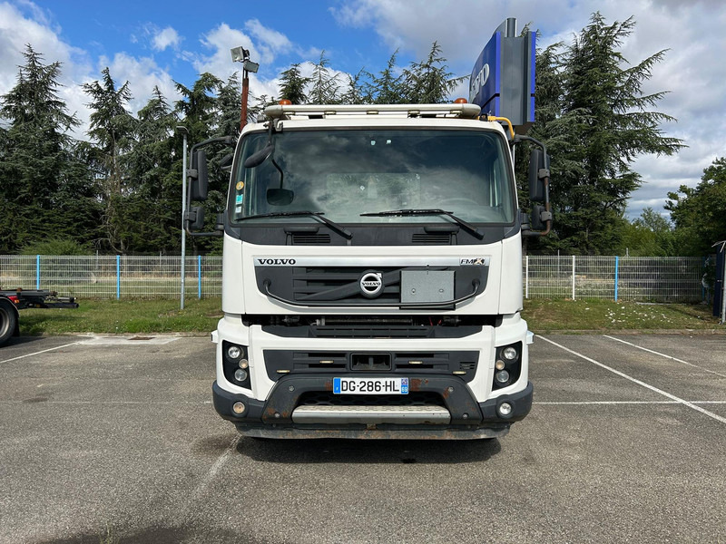 Volvo FM - Мултилифт с кука камион: снимка 5 Volvo FM - Мултилифт с кука камион: снимка 5