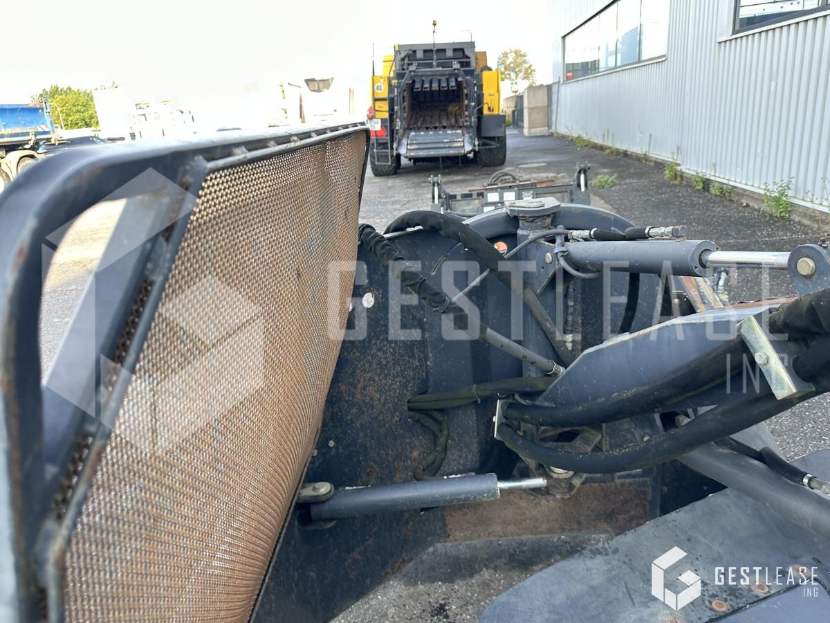 BOBCAT SG60 GRINDER ROGNEUSE DE SOUCHE - Приставка за изкореняване на дънери: снимка 5 BOBCAT SG60 GRINDER ROGNEUSE DE SOUCHE - Приставка за изкореняване на дънери: снимка 5