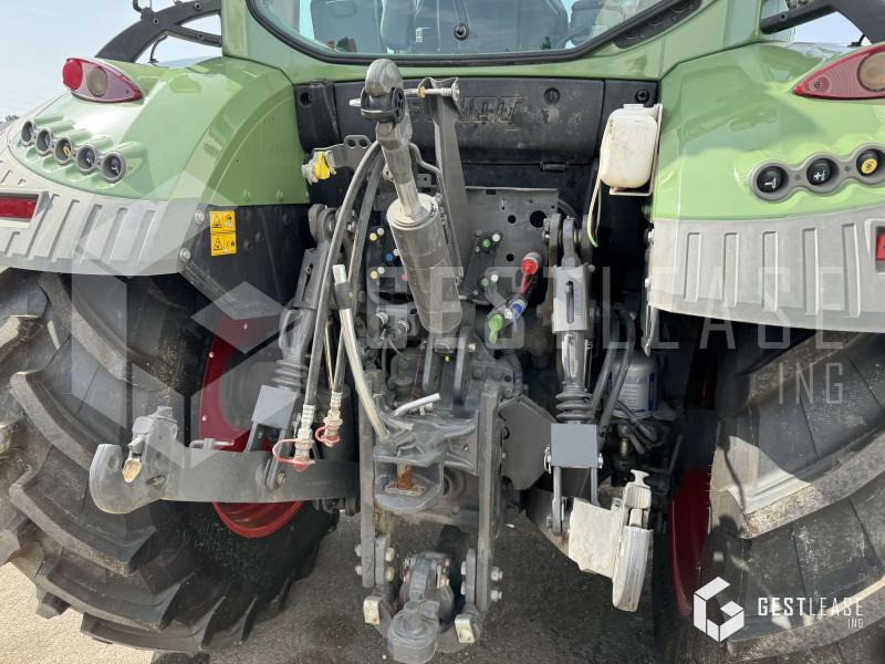 Лизинг на Fendt 516 VARIO PROFI Fendt 516 VARIO PROFI: снимка 10