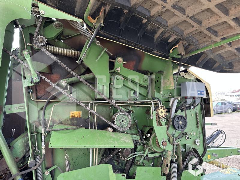 Рулонна сламопреса Krone COMPRIMA V 150 XC: снимка 15