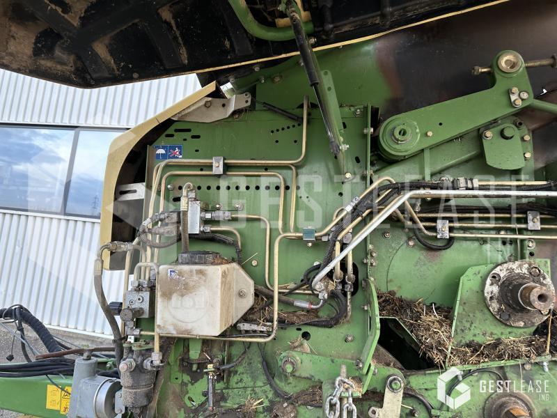 Рулонна сламопреса Krone COMPRIMA V 150 XC: снимка 9